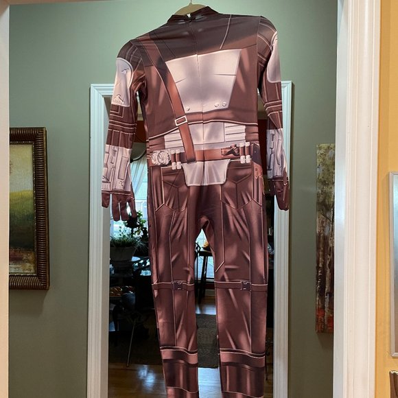 New Mandalorian Star Wars 3D costume/dress up Youth - Picture 4 of 5
